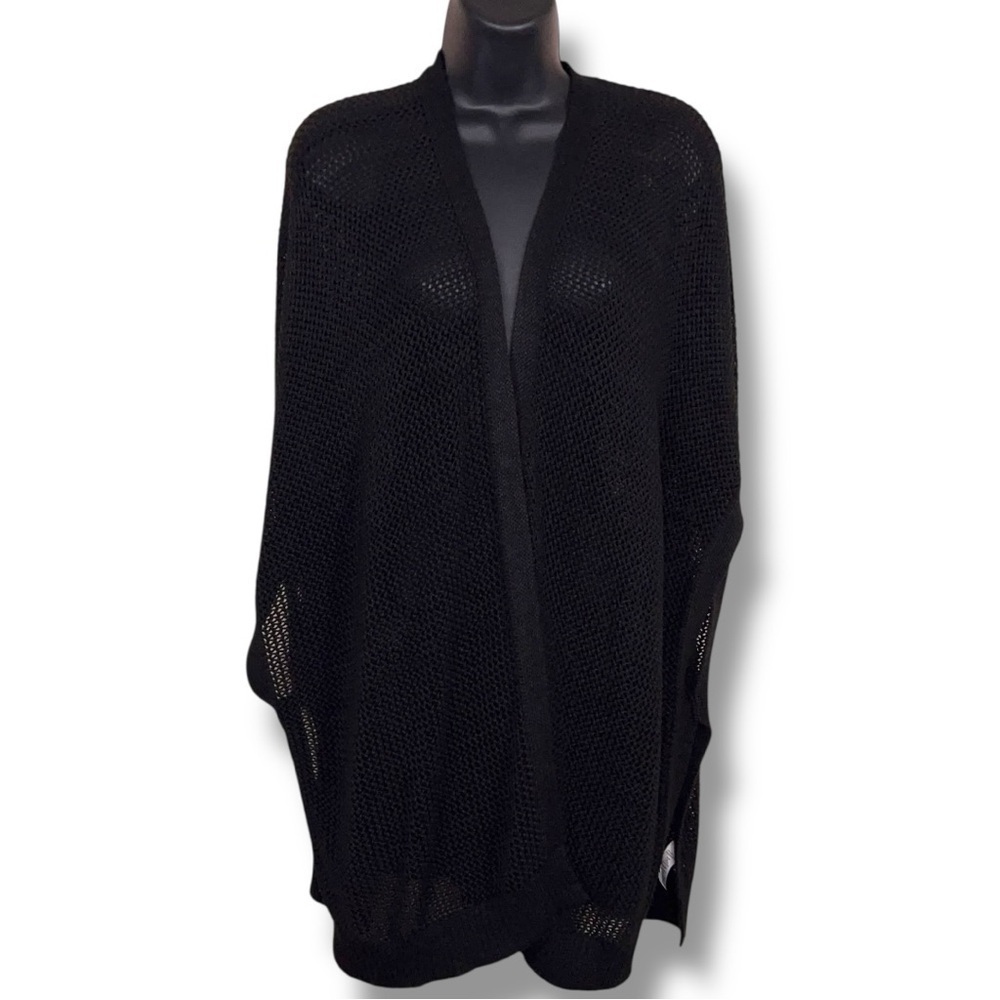 Small/Medium Black Open Knit Crochet Style Shrug Sweater Boho Goth Bohemian